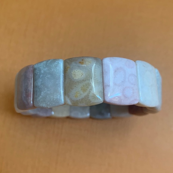 Coral Jade Bracelet - Picture 1 of 3